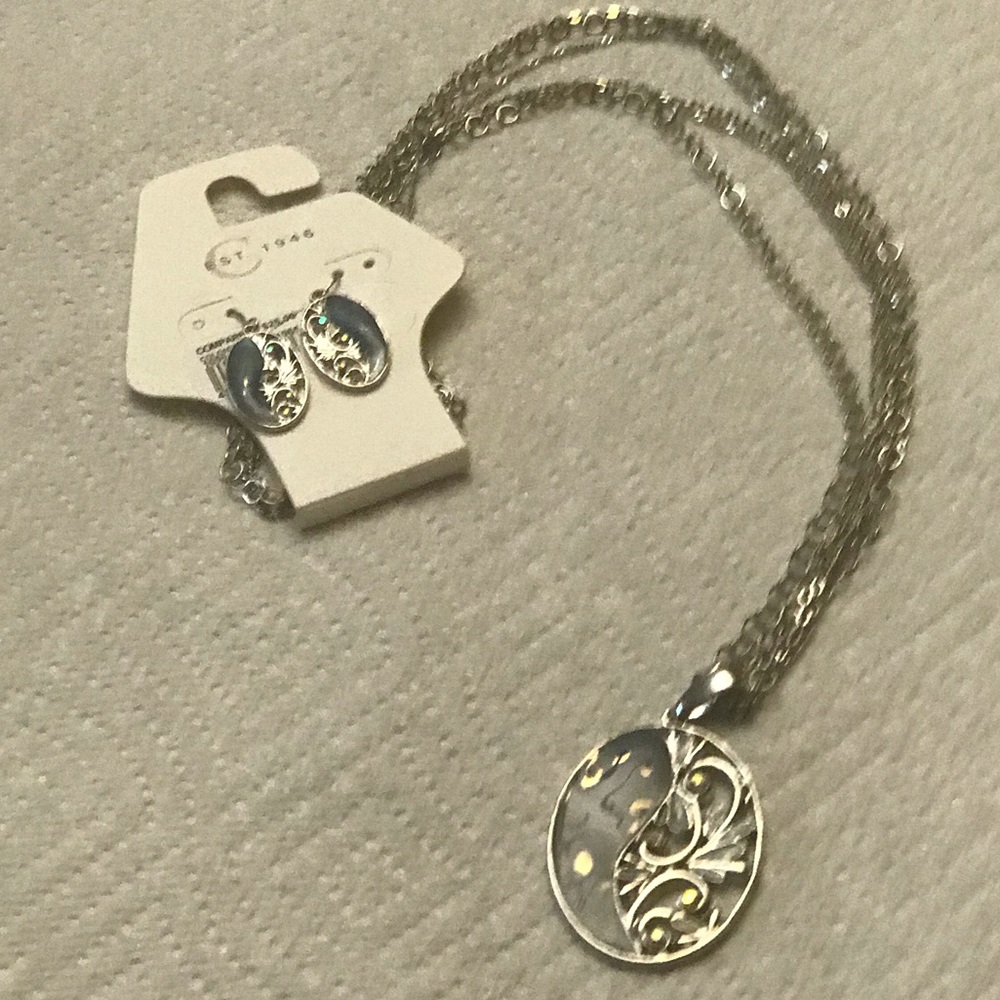 Necklace and earrings.